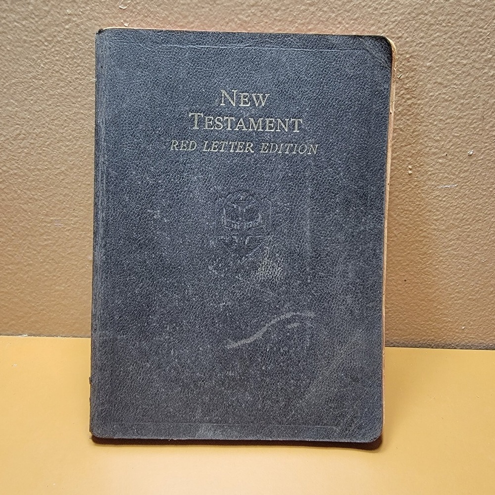 Vintage Self Pronouncing New Testament Red Letter Edition World Publishing Co.